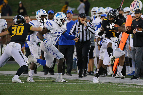 COLLEGE FOOTBALL: OCT 20 Memphis at Missouri